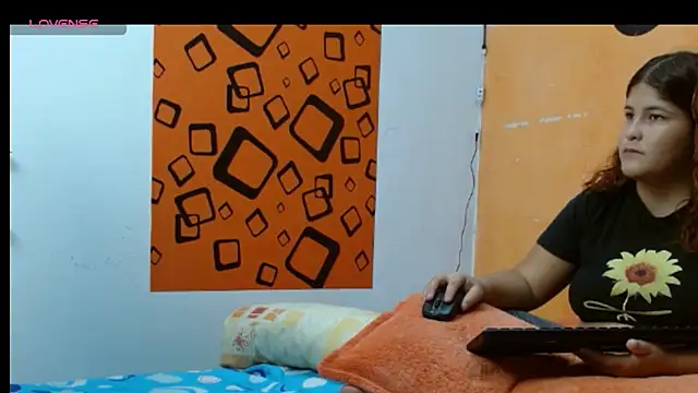 Snapshot of fabyana-queen chatting on February 2025 02:37:01 PM fabyana-queen online show from February 2025 02:37:01 PM