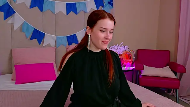 EllieGarson online show from September 2025 05:07:02 PM