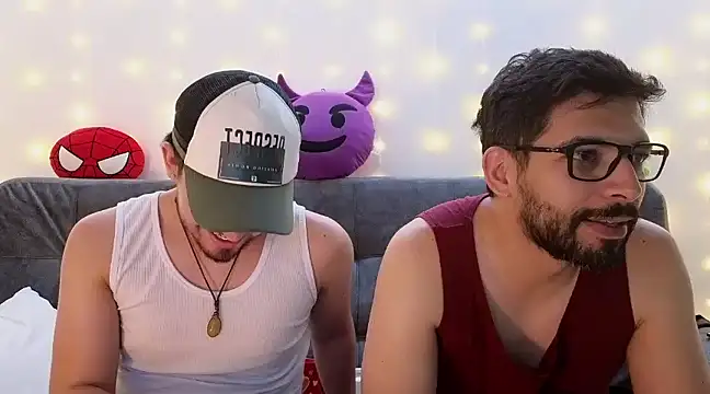 Snapshot of ErickBrant chatting on February 2025 05:30:02 AM ErickBrant online show from February 2025 05:30:02 AM