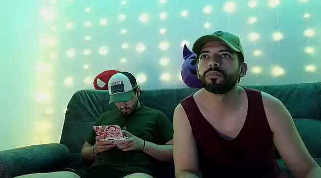 Snapshot of ErickBrant chatting on February 2025 04:10:01 AM ErickBrant online show from February 2025 04:10:01 AM