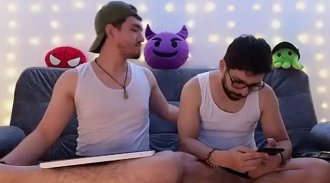 Snapshot of ErickBrant chatting on February 2025 11:15:02 PM ErickBrant online show from February 2025 11:15:02 PM