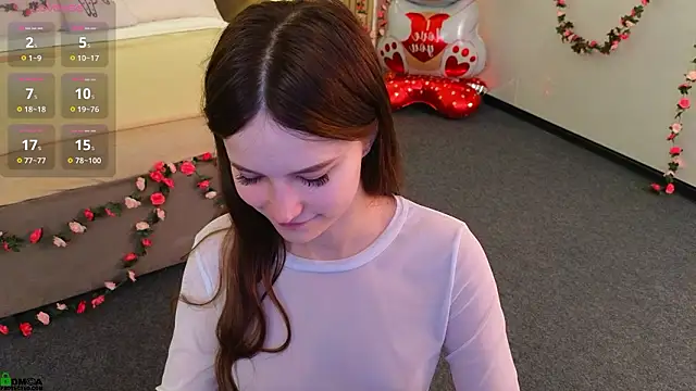 Snapshot of Rina_Red chatting on February 2026 01:43:02 AM Rina Red online show from February 2026 01:43:02 AM