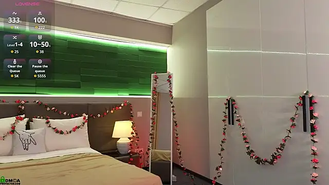 Snapshot of Rina_Red chatting on February 2026 01:43:01 PM Rina Red online show from February 2026 01:43:01 PM