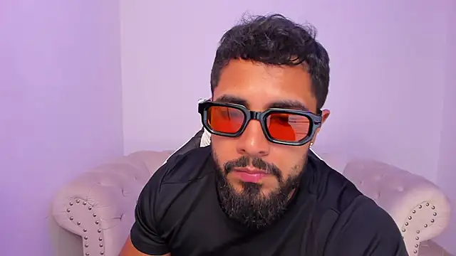 Santiago huntt online show from March 2026 08:35:02 PM