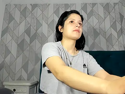 Hinataliones26 online show from January 2025 10:47:01 AM