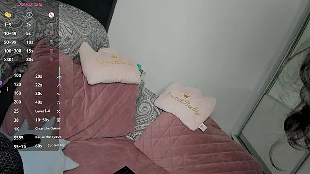 NNNoire online show from October 2025 09:51:02 AM