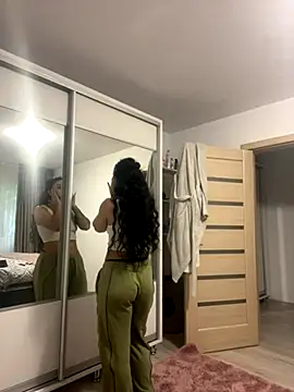 NNNoire online show from October 2025 10:25:01 AM