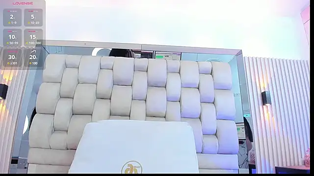 Snapshot of ashlyn_parker chatting on January 2025 10:34:01 PM ashlyn parker online show from January 2025 10:34:01 PM