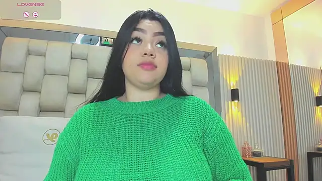 Snapshot of ashlyn_parker chatting on February 2025 07:56:02 PM ashlyn parker online show from February 2025 07:56:02 PM