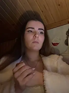 mewKate online show from February 2026 04:45:02 PM