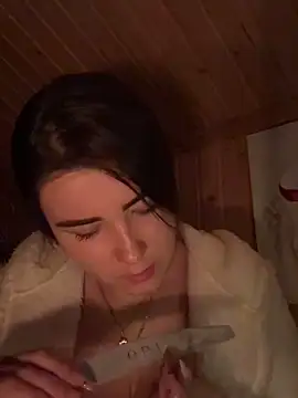 mewKate online show from February 2026 09:29:01 PM