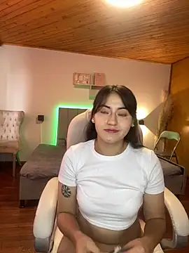 Camila pinkk online show from January 2025 01:20:02 PM