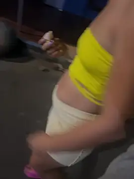 the queen of street online show from February 2025 02:39:01 AM