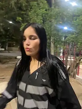 the queen of street online show from March 2026 04:06:02 AM