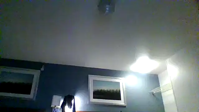 justthetip4209 online show from February 2026 08:20:01 AM