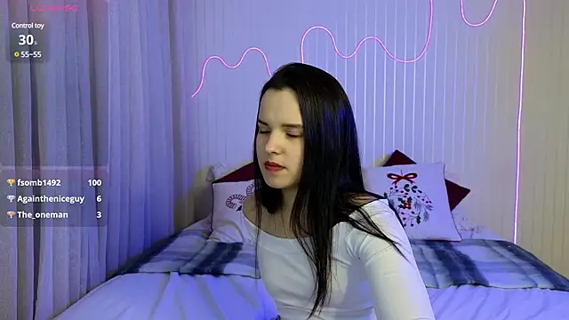 Snapshot of Harleen_Moore chatting on January 2025 02:32:01 PM Harleen Moore online show from January 2025 02:32:01 PM