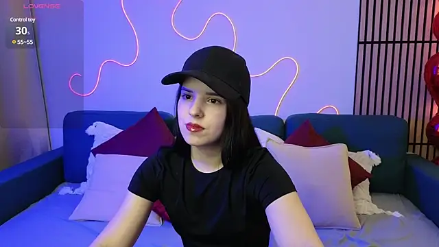 Snapshot of Harleen_Moore chatting on February 2025 02:54:02 PM Harleen Moore online show from February 2025 02:54:02 PM