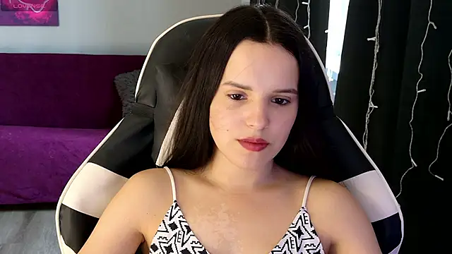 Harleen Moore online show from July 2026 05:10:01 AM