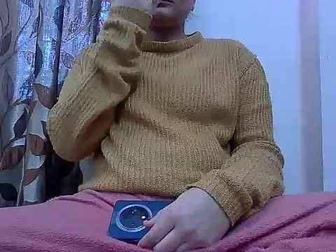 karishma kappur online show from February 2025 06:49:02 AM
