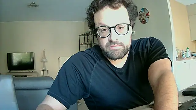 littlehairyman online show from September 2025 07:21:02 AM