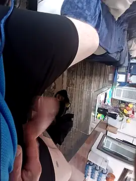 Snapshot of jayjay198080 chatting on November 2025 07:30:01 PM jayjay198080 online show from November 2025 07:30:01 PM