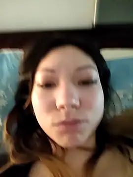 Snapshot of LoveFoxyQueen chatting on January 2025 05:16:01 AM LoveFoxyQueen online show from January 2025 05:16:01 AM