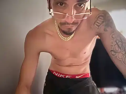 badboy366 online show from February 2026 08:34:01 PM