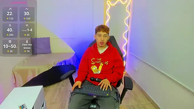 Axel tay online show from October 2025 03:31:02 AM