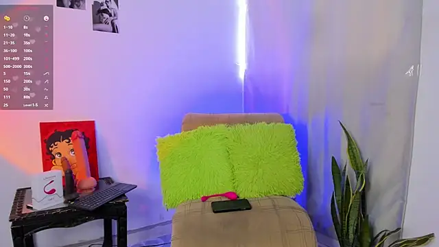 GABBYMORGAN online show from March 2025 01:12:02 PM