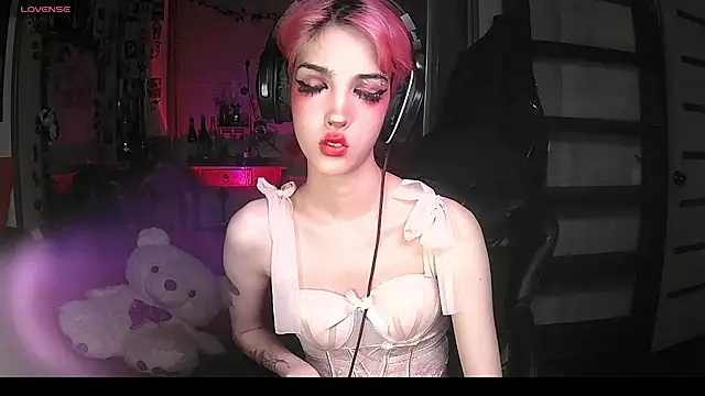 Snapshot of Ink__pleasure chatting on October 2025 11:14:01 PM Ink pleasure online show from October 2025 11:14:01 PM