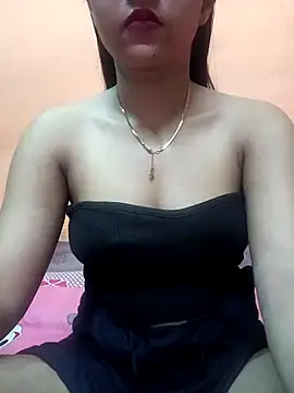 Snapshot of Eisha_20s chatting on February 2025 12:31:02 AM Eisha 20s online show from February 2025 12:31:02 AM