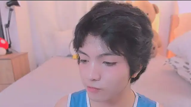 AllanYong18 online show from March 2026 06:08:02 AM