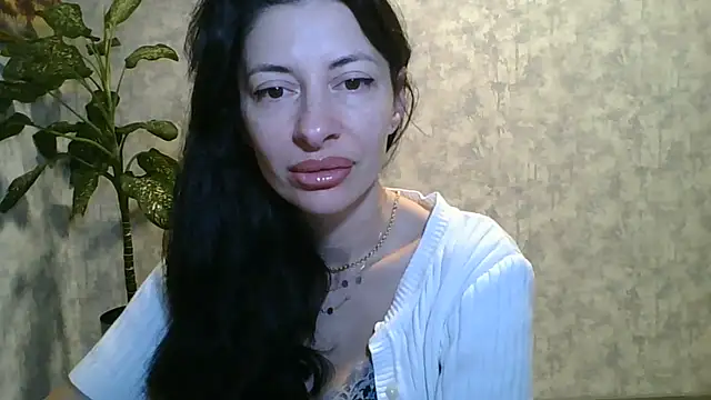 LissaBlossom online show from June 2026 02:39:01 AM