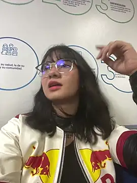 Catmila- online show from February 2025 11:48:02 PM