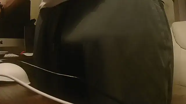 MrDaddyBbSnake online show from April 2026 04:24:01 AM