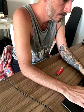 xtrppyx online show from September 2025 06:56:02 PM