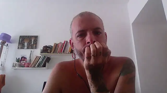 xtrppyx online show from October 2025 11:32:02 AM