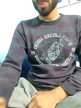 TOPMOON001 online show from February 2025 11:50:01 AM