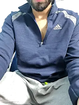 TOPMOON001 online show from February 2025 11:38:02 AM