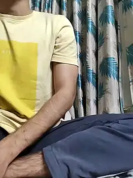 TOPMOON001 online show from March 2026 06:58:01 PM