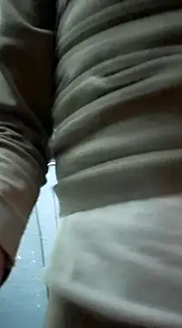 Snapshot of ElHades086 chatting on January 2025 04:16:02 AM ElHades086 online show from January 2025 04:16:02 AM