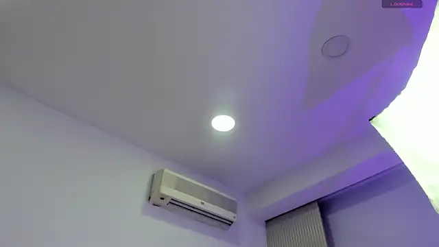 Snapshot of kathy_bakerr chatting on May 2026 12:33:01 PM kathy bakerr online show from May 2026 12:33:01 PM