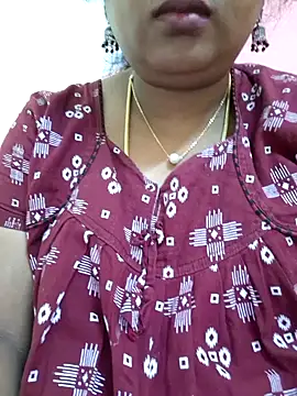 Snapshot of kanikasree chatting on January 2025 03:28:01 PM kanikasree online show from January 2025 03:28:01 PM