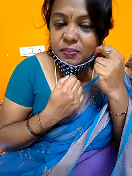 Snapshot of kanikasree chatting on January 2025 04:25:01 PM kanikasree online show from January 2025 04:25:01 PM