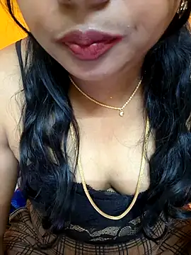Snapshot of kanikasree chatting on January 2025 07:00:02 PM kanikasree online show from January 2025 07:00:02 PM