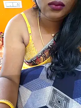 Snapshot of kanikasree chatting on March 2025 06:14:02 AM kanikasree online show from March 2025 06:14:02 AM
