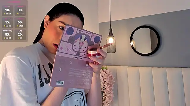 chelsea bolton  online show from March 2026 12:30:02 PM