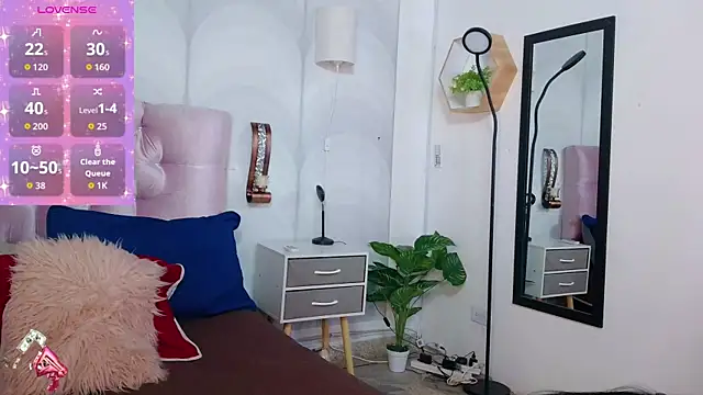 madison oli online show from October 2025 04:41:02 PM