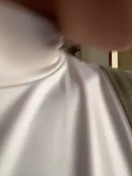 Aleska Miami online show from April 2026 02:22:02 PM