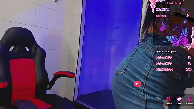 Ambar  Diaz online show from January 2025 01:50:01 AM